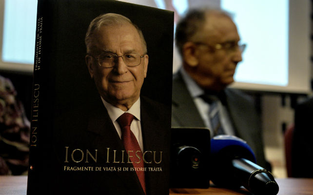 ion-iliescu-lansare-carte-ploiesti
