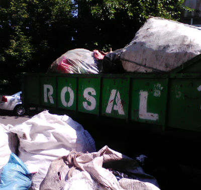 Rosal strange PET-urri