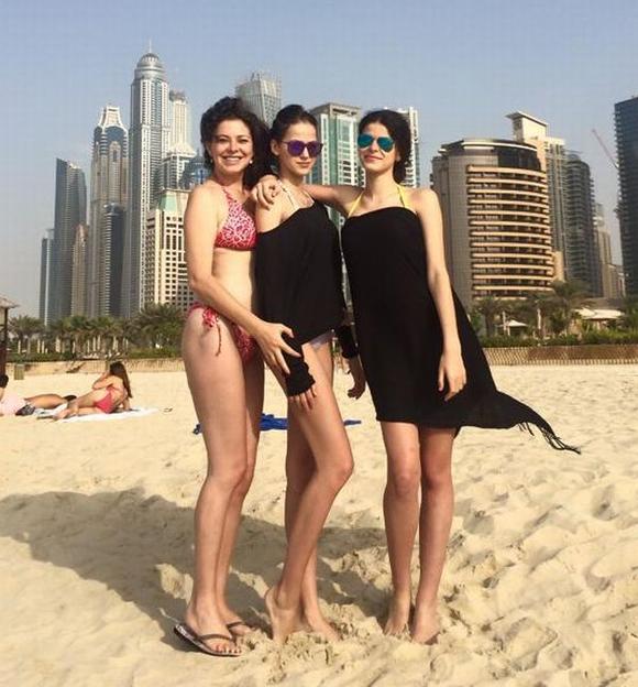 rita_muresan_costu_baie_Dubai