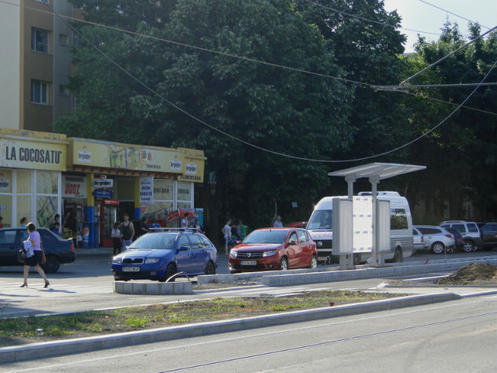 statie de asteptare tramvai Ploiesti 2