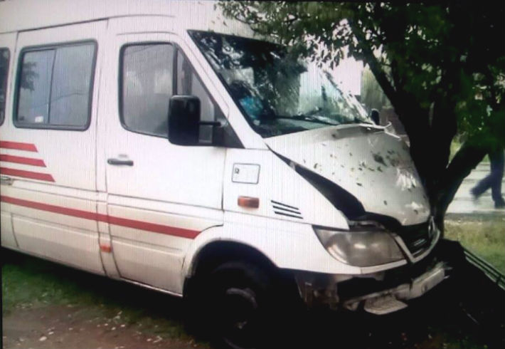 accident_microbuz_Lipanesti