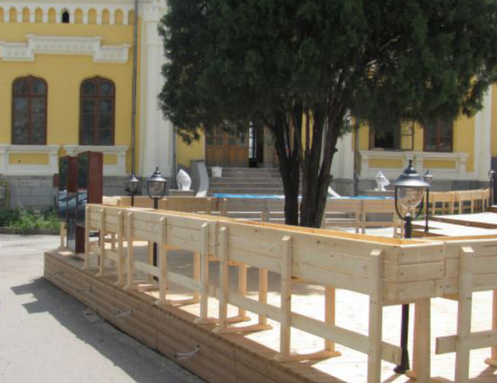 bazin lipsa la Teatrul Toma Caragiu Ploiesti