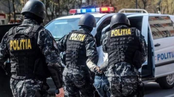 prahoveni retinuti pentru droguri