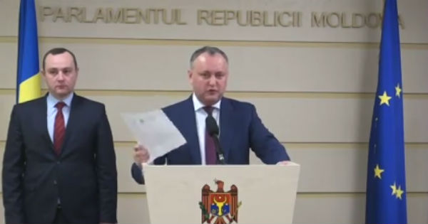 Igor Dodon ameninta unionistii din Republica Moldova