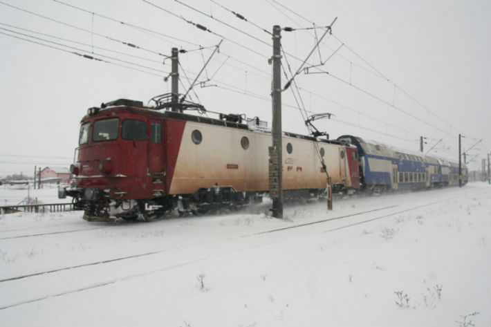 tren blocat