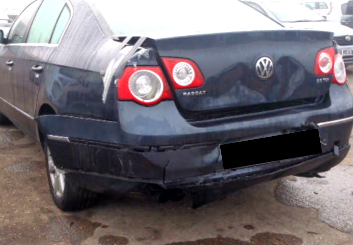 Vand-Volkswagen-Passat-lovit