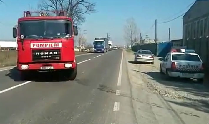 incendiu Electromecanica Ploiesti