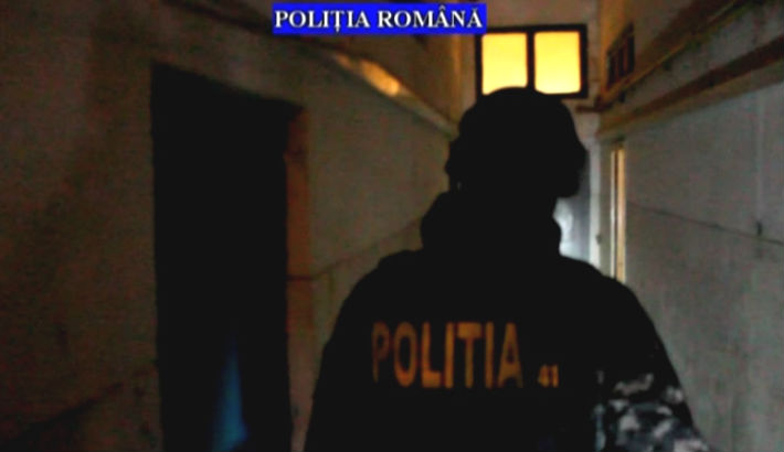 perchezitii Baicoi