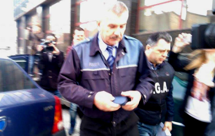 politisti suspecti de luare de mita Prahova