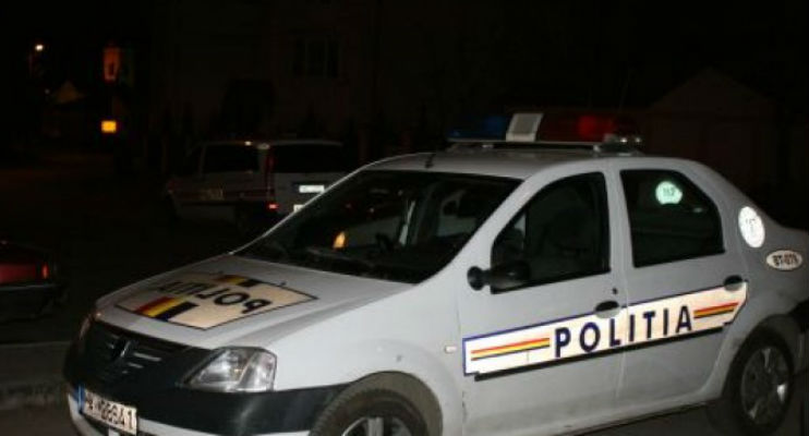 masina-politie-noaptea