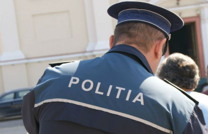 politist cercetat