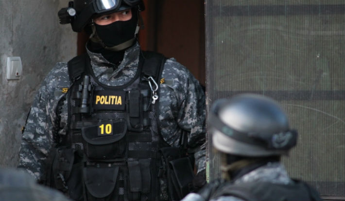 perchezitii politie