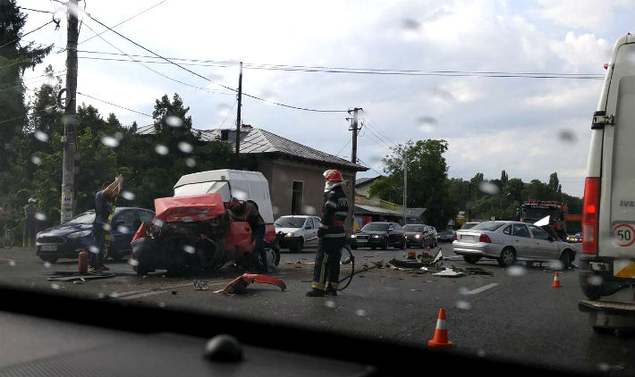 accident Puchenii Mari
