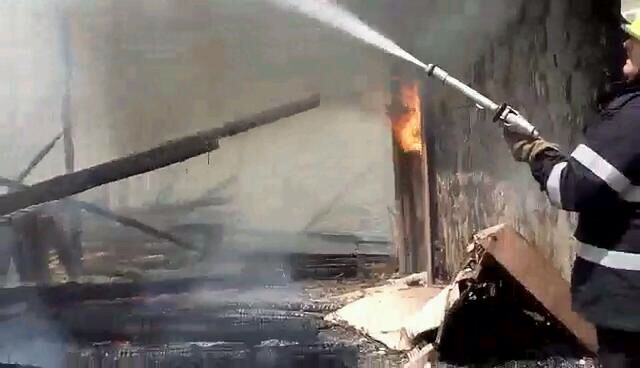 incendiu ferma 2