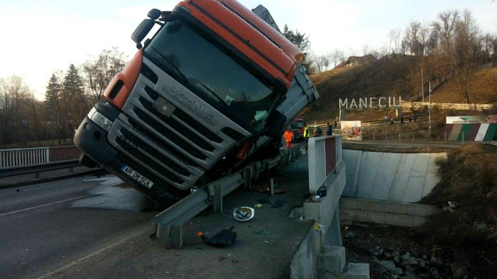 accident Maneciu 1