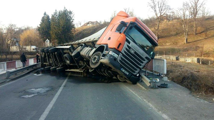 accident Maneciu 2
