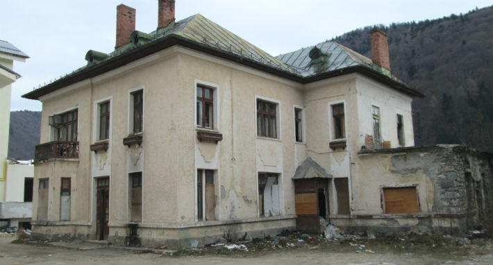 Sinaia imobil neglijat