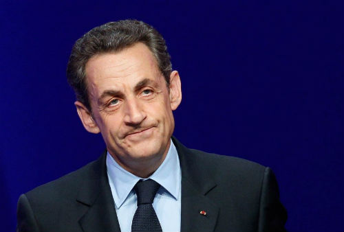 Nicolas Sarkozy retinut de politie custody of police